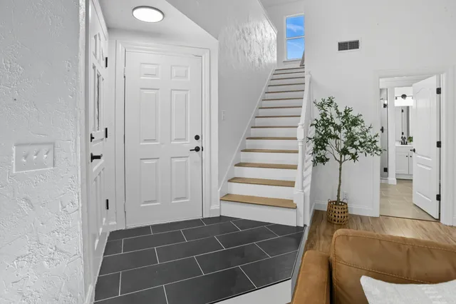 $417,500 | 4745 Aaron Drive, Nashville, TN 37211