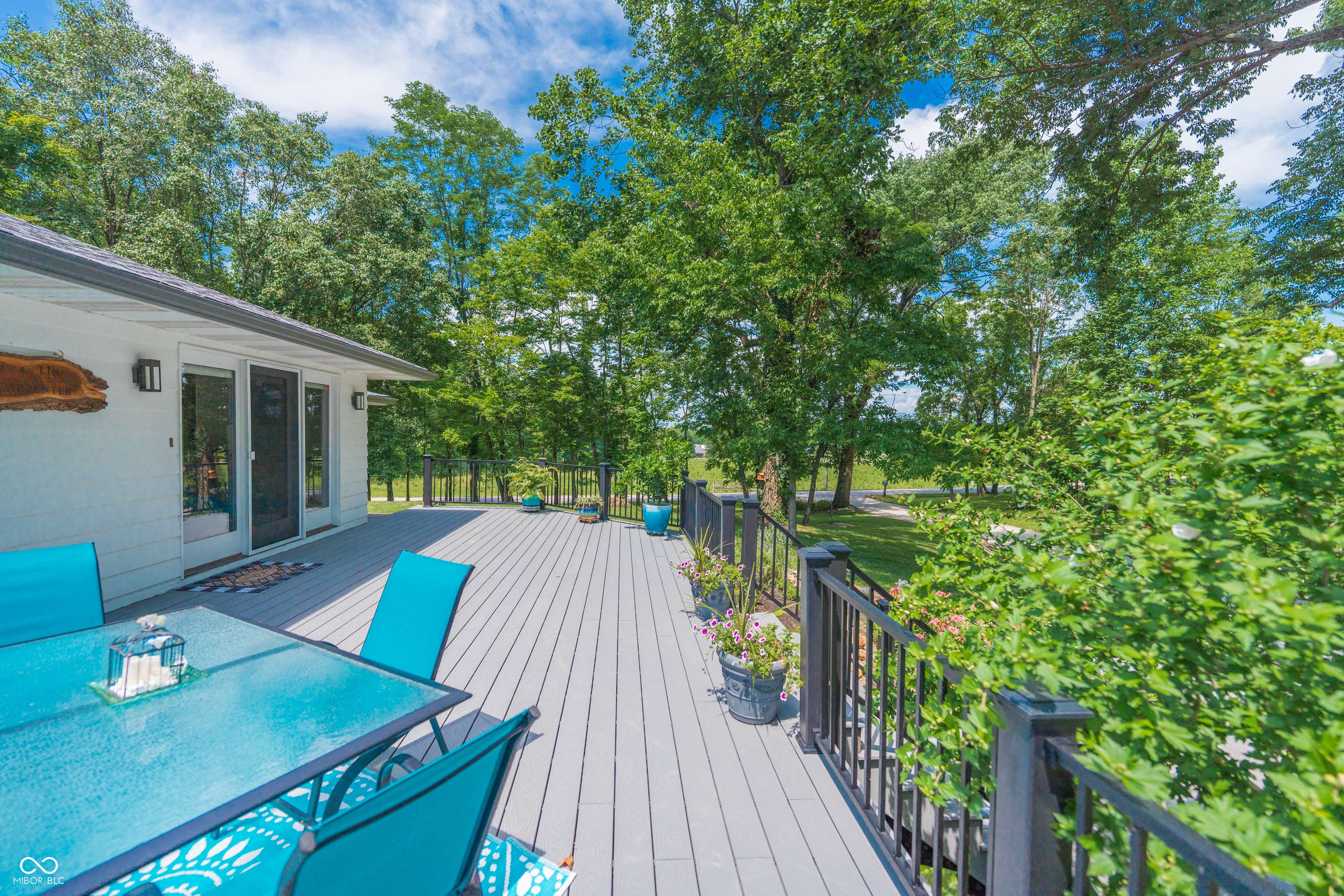 8099 South Breeden Road Bloomington, IN 47403 - Photo 4 of 36 Gallery Image 4