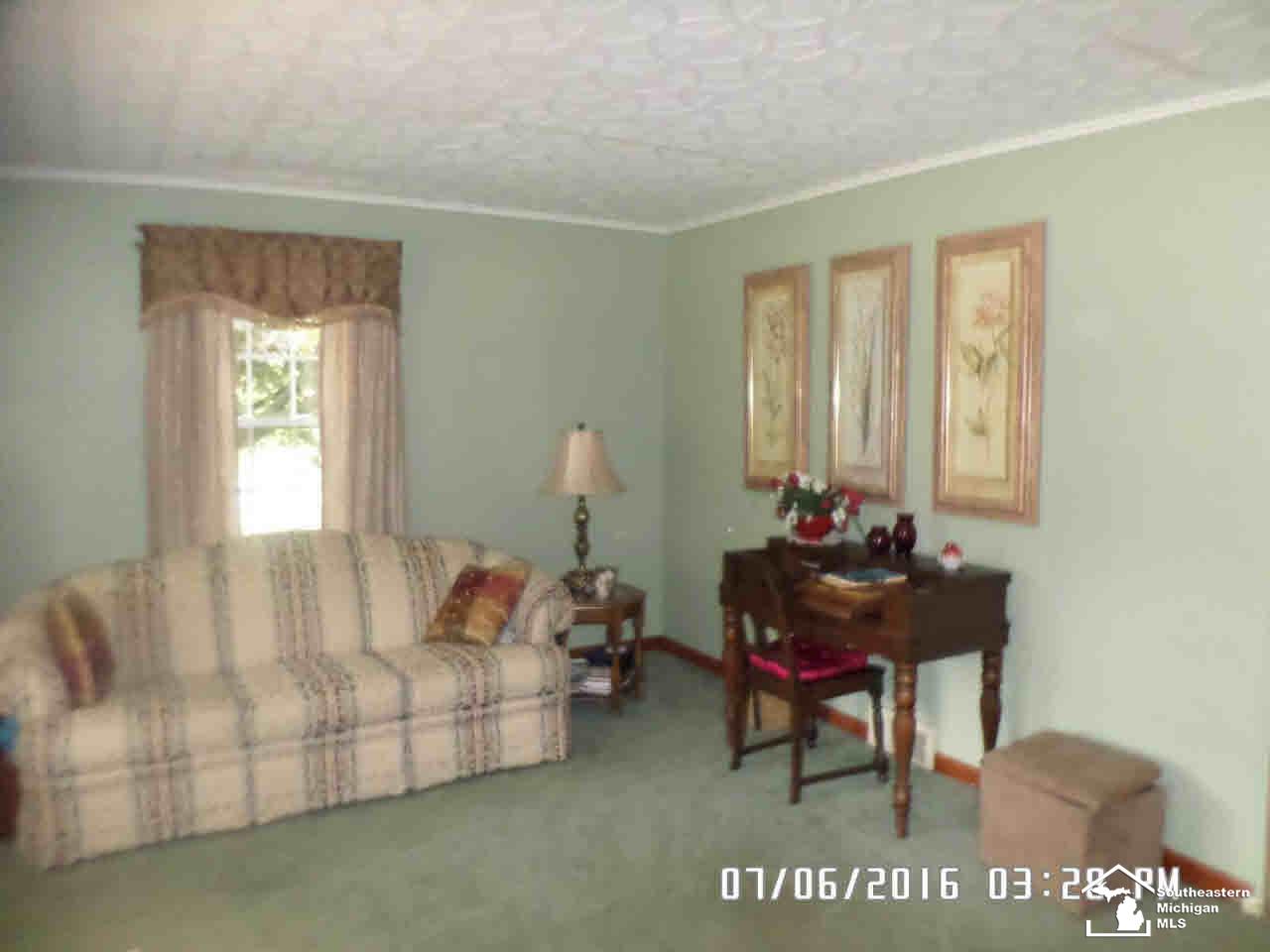 15510 Dayton Road Monroe, MI 48161 - Photo 11 of 37