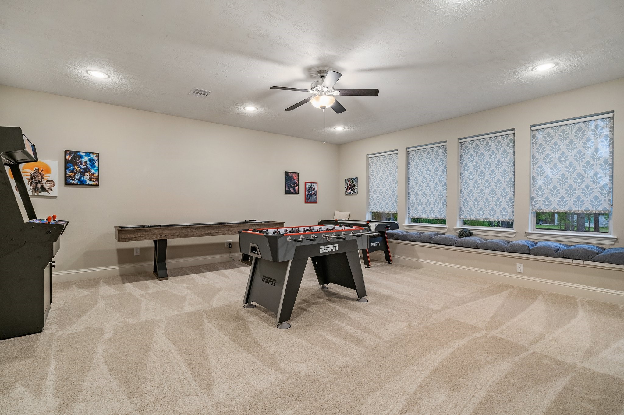 27411 Hazy Landing Court Spring, TX 77386 - Photo 33 of 50 a view of a room with gym equipment