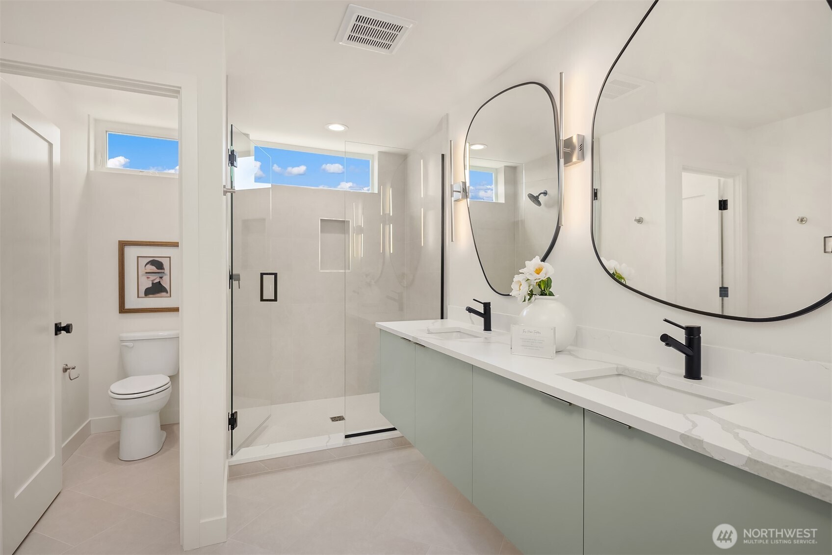 1615 North 50th Street, Unit B Seattle, WA 98103 - Photo 16 of 21