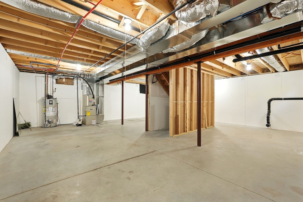 24 Porter Street Springfield, MA 01104 - Photo 34 of 42 a view of an empty room