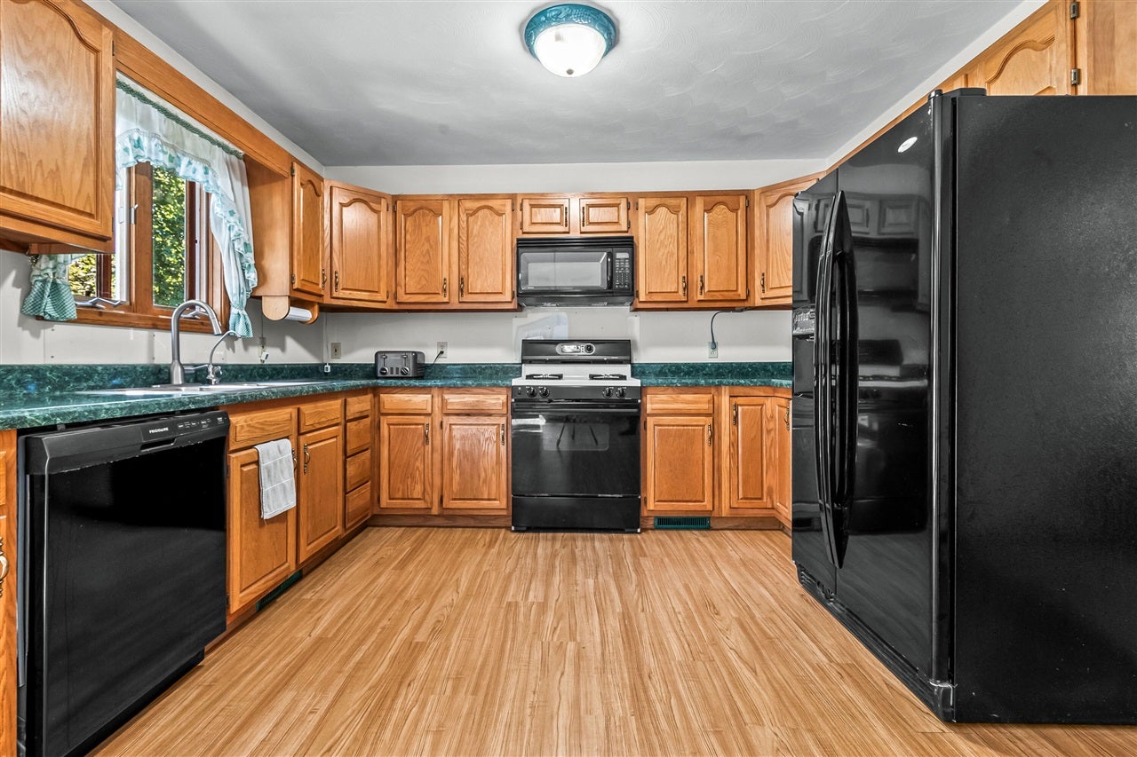 11441 Crampton Road Hillsdale, MI 49242 - Photo 27 of 48 Gallery Image 27