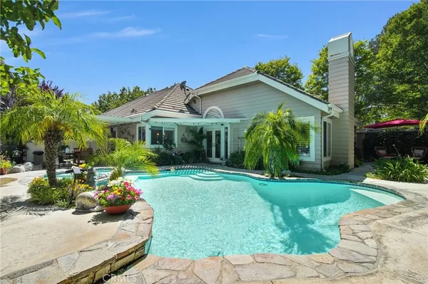 $1,049,000 | 26064 Charonne Court, Valencia, CA 91355