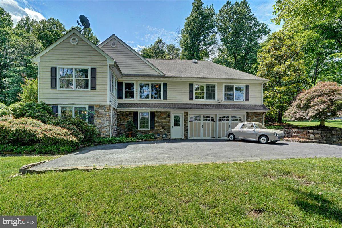 140 Fairview Road Skillman, NJ 08558 - Photo 6 of 64