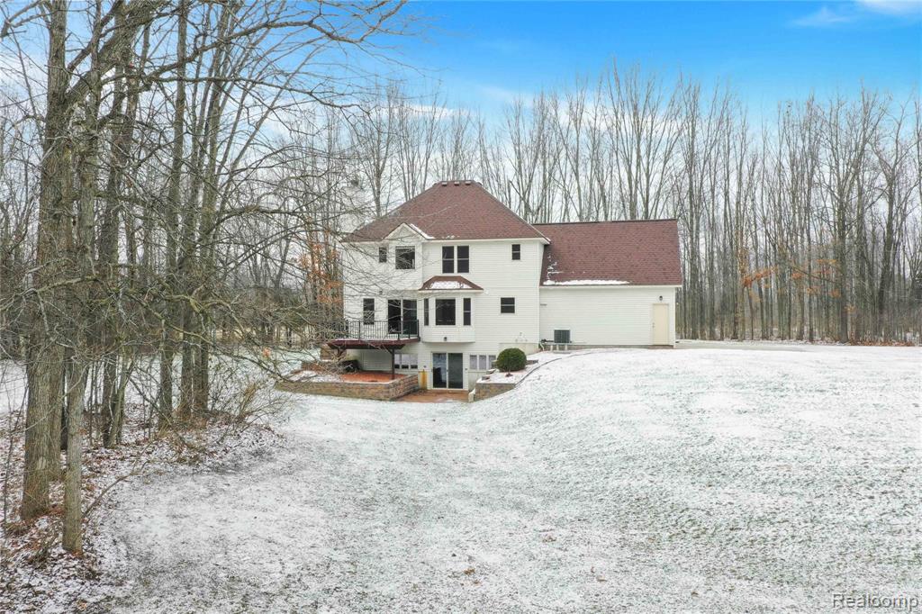 66791 Eight Mile Road South Lyon, MI 48178 - Photo 50 of 65 Gallery Image 50