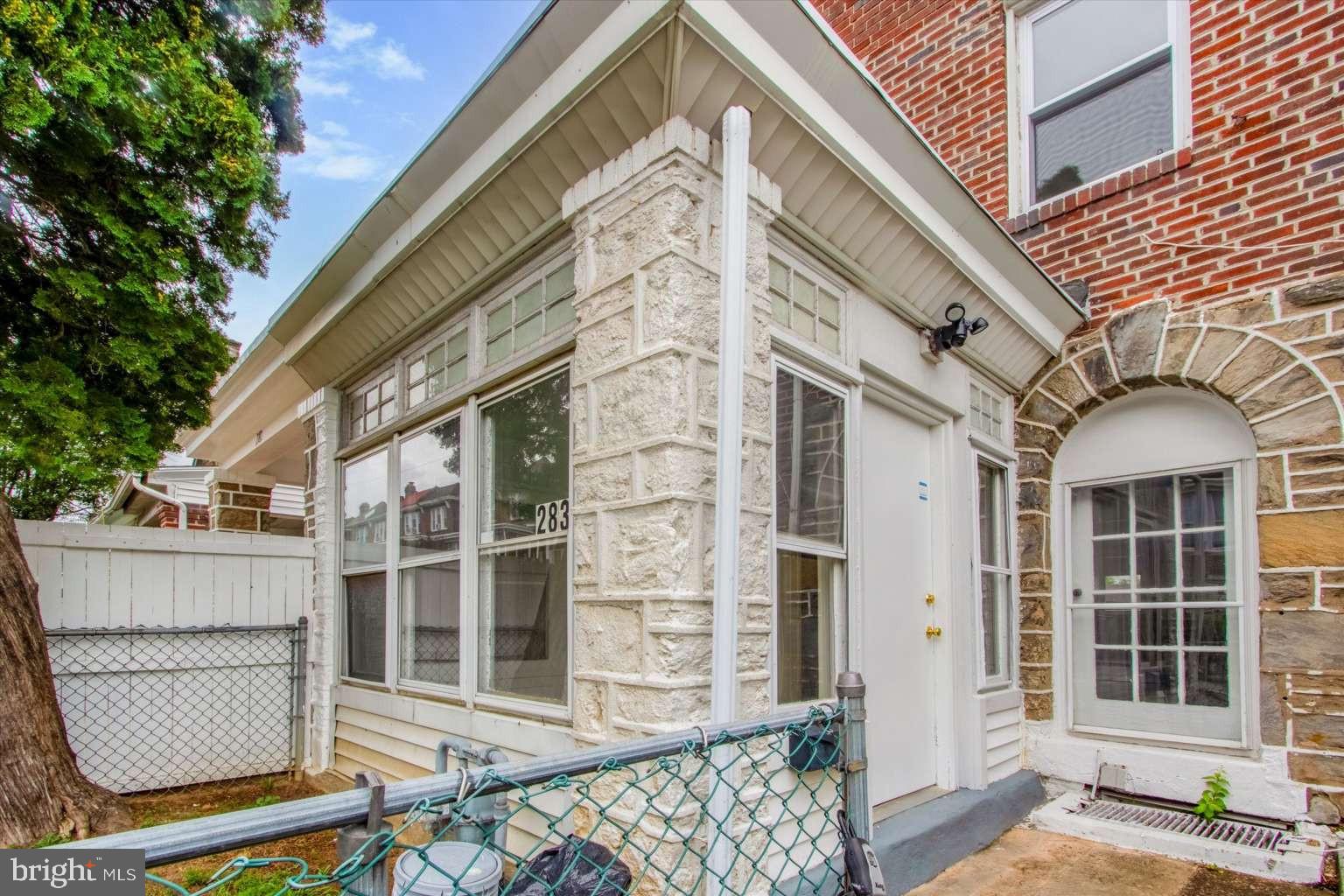 283 Copley Road Upper Darby, PA 19082 - Photo 2 of 15