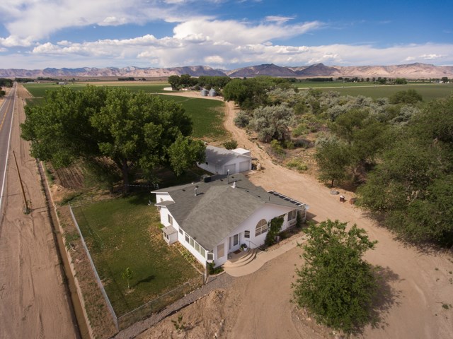 1280 20 Road Fruita, CO 81521 - Photo 17 of 41 a view of a lake in middle of the town