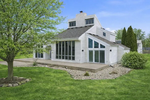 $1,290,000 | 7738 North Indian Lake Drive, Scotts, MI 49088