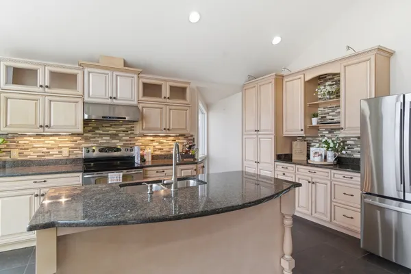 $1,290,000 | 7738 North Indian Lake Drive, Scotts, MI 49088