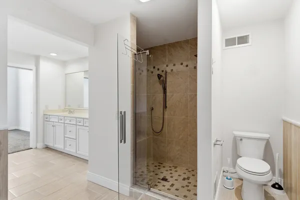 $1,290,000 | 7738 North Indian Lake Drive, Scotts, MI 49088