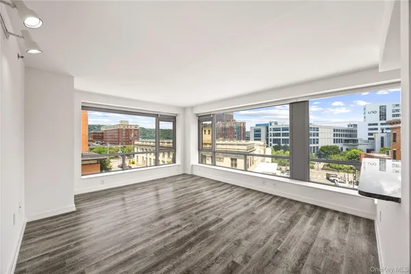 $3,550 | 66 Main Street, Unit 307, Yonkers, NY 10701
