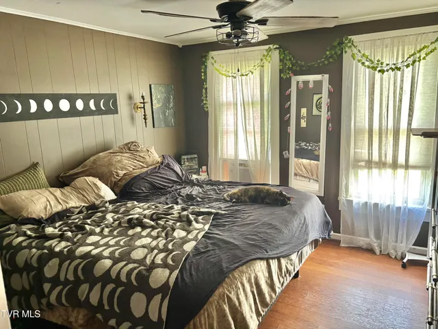 $239,900 | 2504 Elizabethton Highway, Johnson City, TN 37601