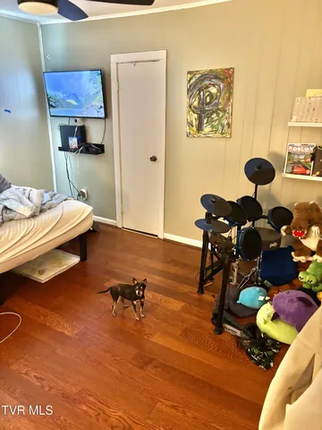 $239,900 | 2504 Elizabethton Highway, Johnson City, TN 37601