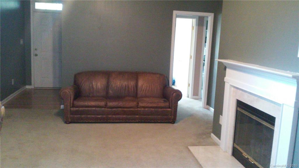 3313 Allenwood Road Charlotte, NC 28270 - Photo 3 of 11 Gallery Image 3