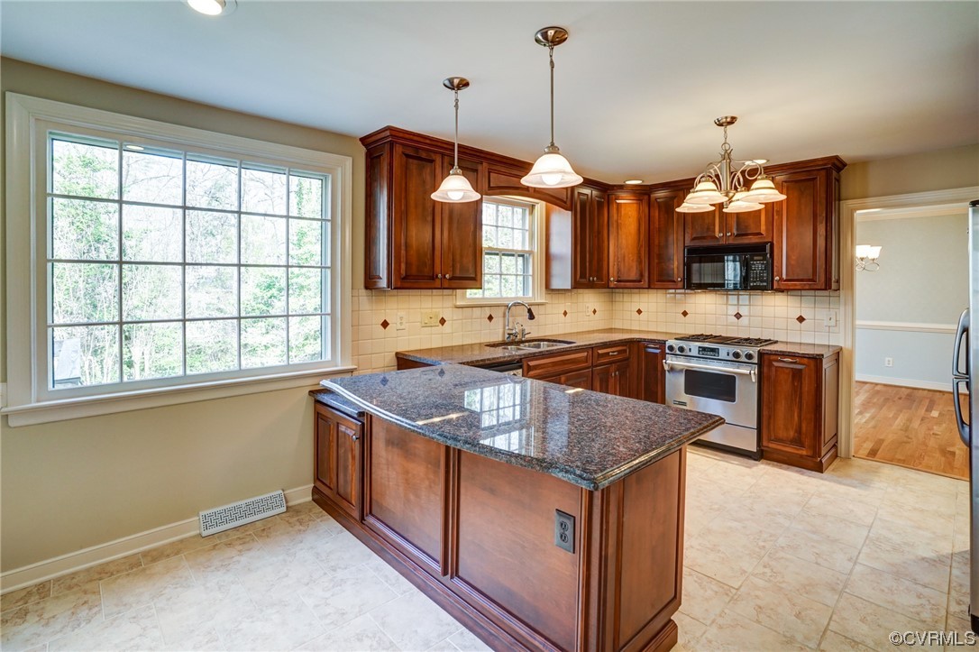 8632 Brown Summit Road North Chesterfield, VA 23235 - Photo 12 of 30 Gallery Image 12