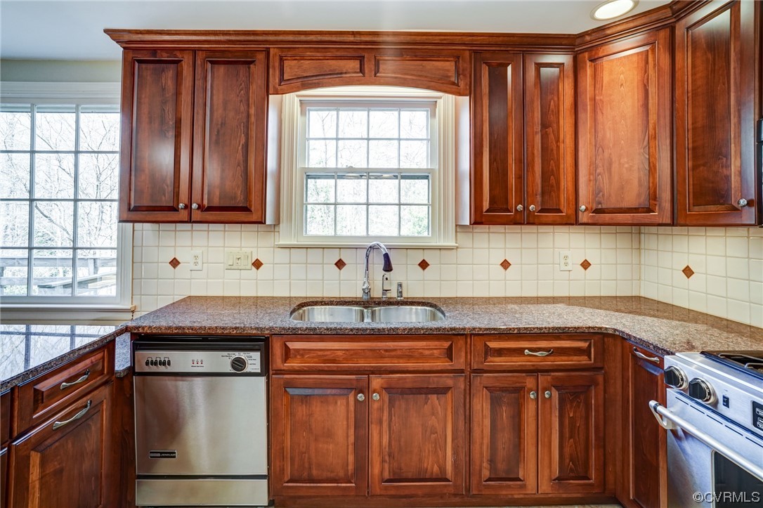 8632 Brown Summit Road North Chesterfield, VA 23235 - Photo 13 of 30 Gallery Image 13