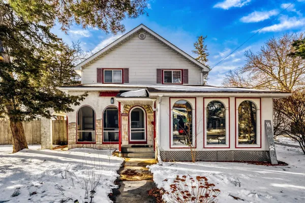 $399,900 | 4450 38th Avenue North, Robbinsdale, MN 55422