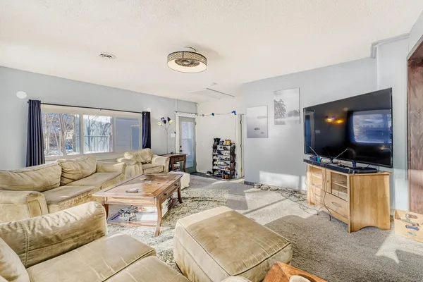 $384,900 | 4450 38th Avenue North, Minneapolis, MN 55422