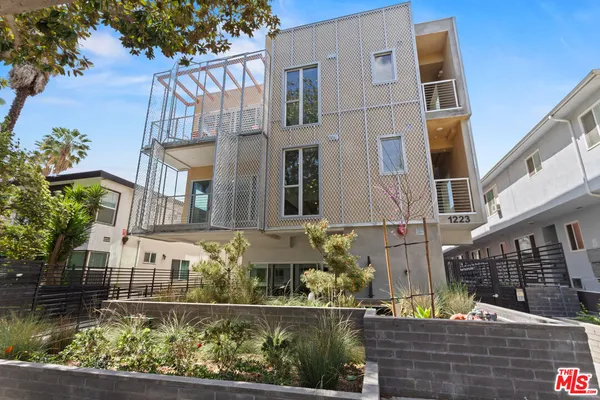 $4,000 | 1223 North Hayworth Avenue, Unit 5, West Hollywood, CA 90046