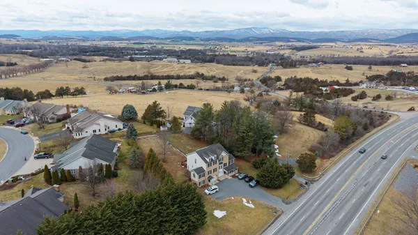 $329,900 | 2341 Virginia Avenue, Harrisonburg, VA 22802