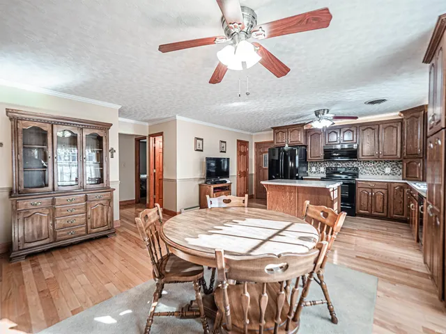 $279,900 | 6617 West Mill Road, Evansville, IN 47720