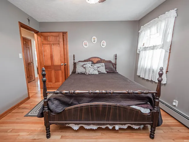 $279,900 | 6617 West Mill Road, Evansville, IN 47720