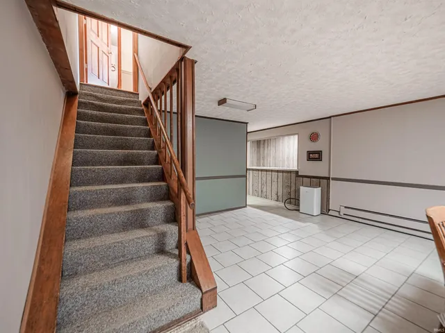 $279,900 | 6617 West Mill Road, Evansville, IN 47720