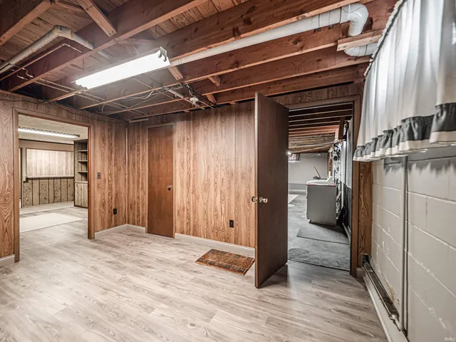 $279,900 | 6617 West Mill Road, Evansville, IN 47720