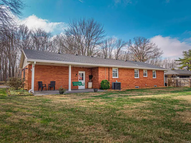 $279,900 | 6617 West Mill Road, Evansville, IN 47720