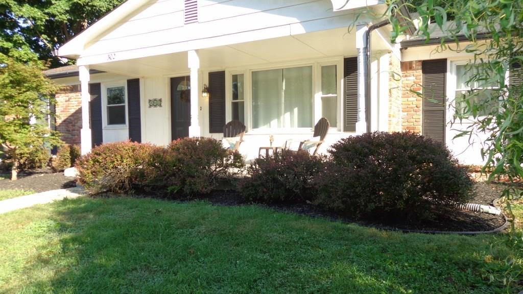 302 Weston Road Brownsburg, IN 46112 - Photo 2 of 23