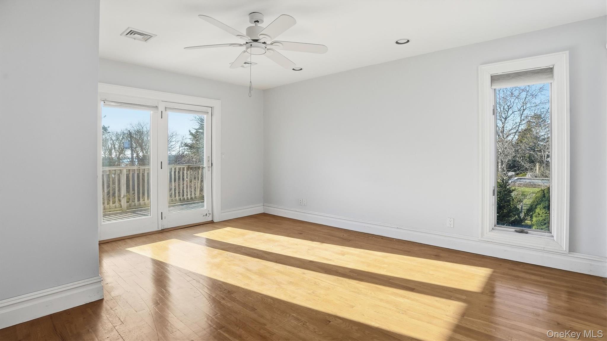 103 Middle Pond Road Southampton, NY 11968 - Photo 24 of 33