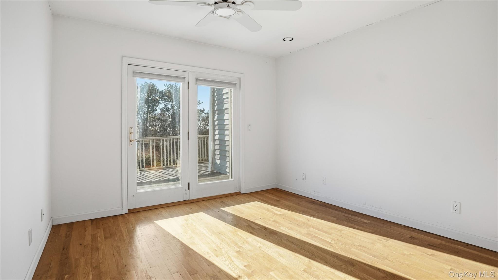 103 Middle Pond Road Southampton, NY 11968 - Photo 25 of 33