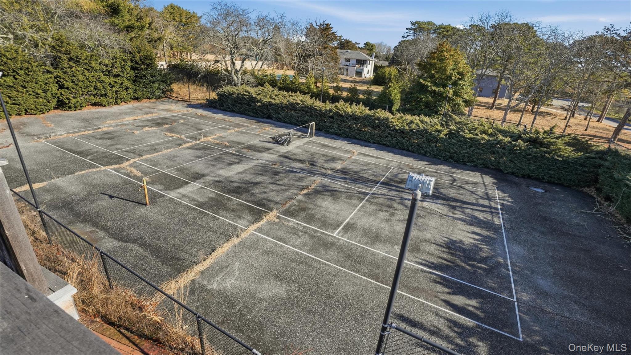 103 Middle Pond Road Southampton, NY 11968 - Photo 30 of 33