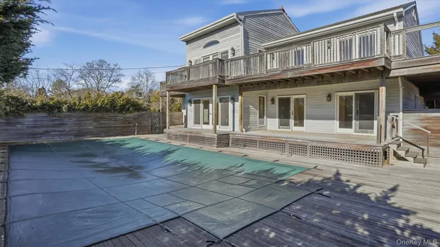 $2,095,000 | 103 Middle Pond Road, Southampton, NY 11968