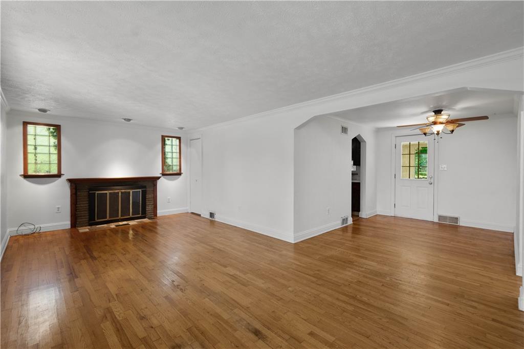 1024 Old Washington Road Canonsburg, PA 15317 - Photo 3 of 29 Gallery Image 3