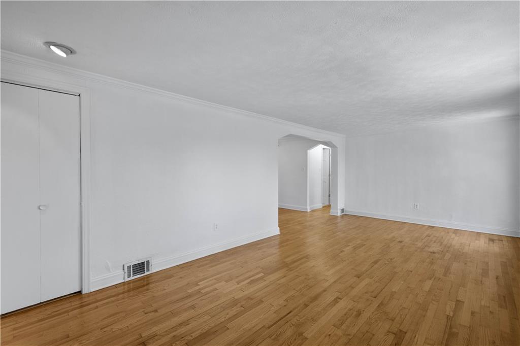 1024 Old Washington Road Canonsburg, PA 15317 - Photo 4 of 29 Gallery Image 4