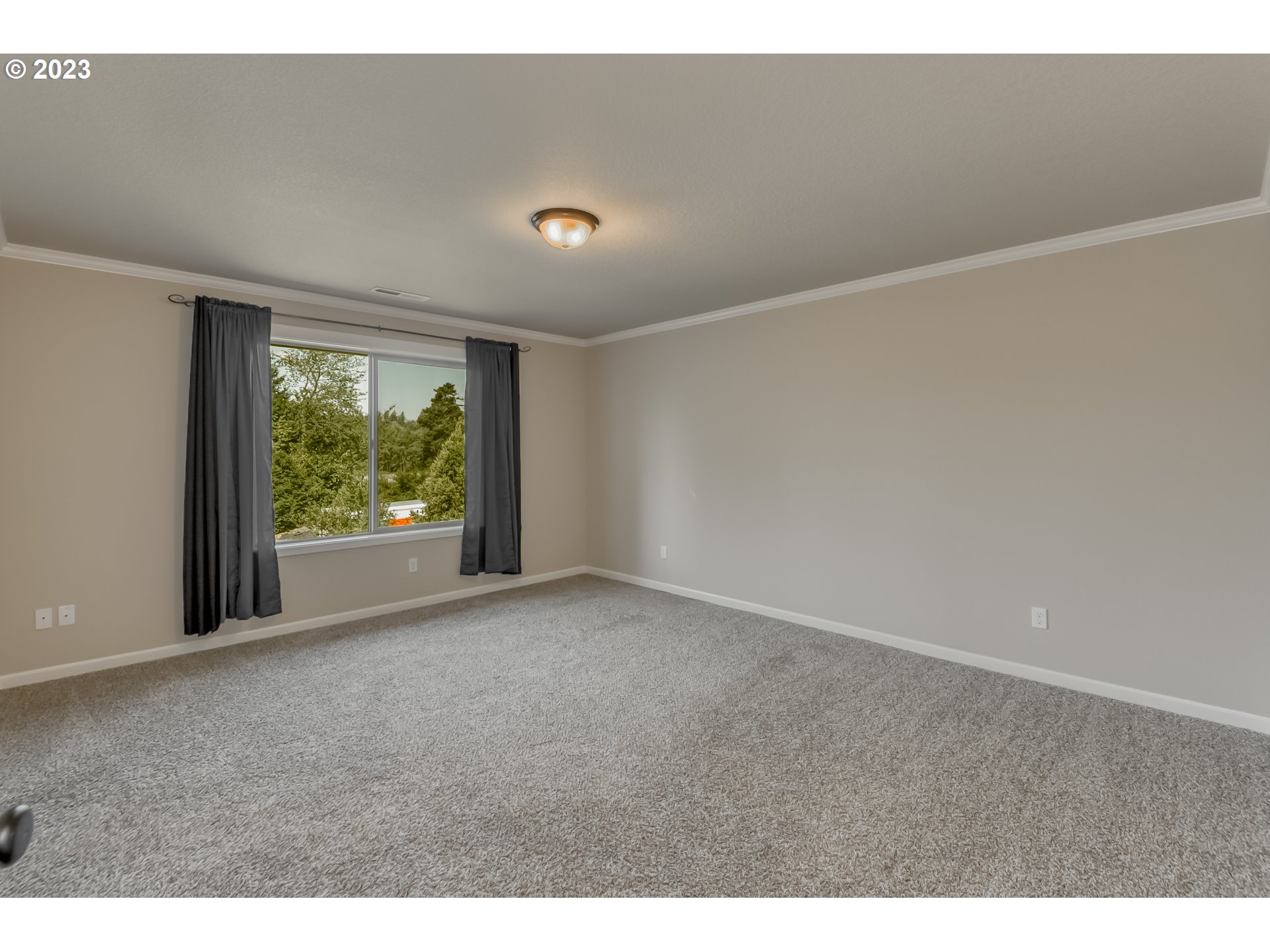 17025 Southwest 130th Place Portland, OR 97224 - Photo 14 of 29 Gallery Image 14