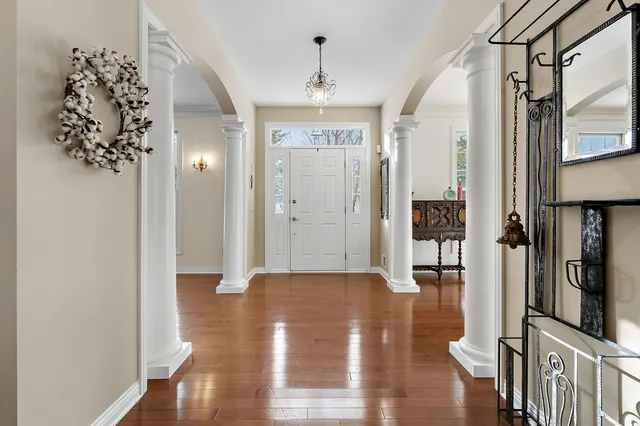 $665,000 | 8272 Bainbridge Drive, Mattawan, MI 49071