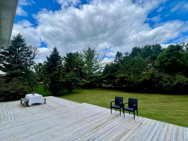 $665,000 | 8272 Bainbridge Drive, Mattawan, MI 49071