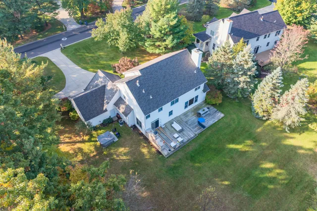 $665,000 | 8272 Bainbridge Drive, Mattawan, MI 49071