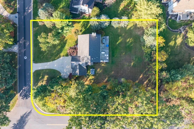 $665,000 | 8272 Bainbridge Drive, Mattawan, MI 49071