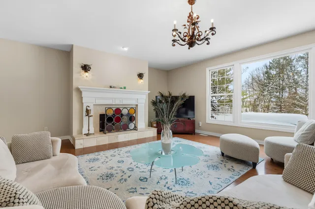 $665,000 | 8272 Bainbridge Drive, Mattawan, MI 49071