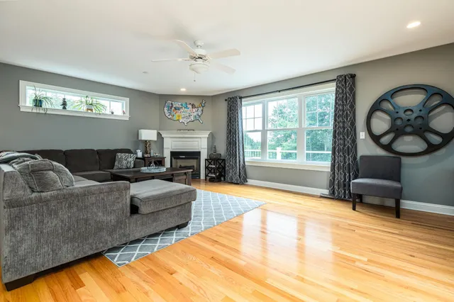 $4,500 | 6 Rocky Ridge Circle, Exeter, NH 03833