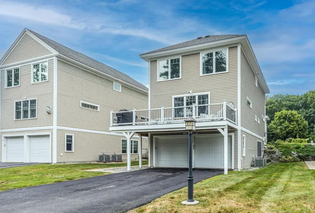 $4,500 | 6 Rocky Ridge Circle, Exeter, NH 03833