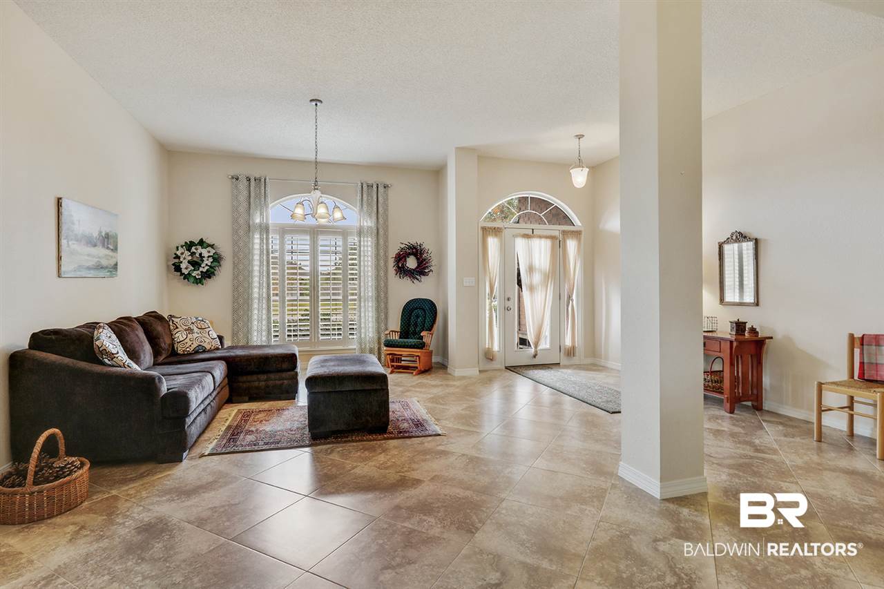 187 Pemberton Loop Fairhope, AL 36532 - Photo 2 of 18