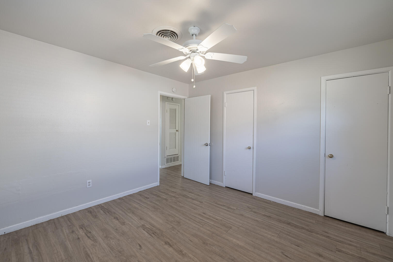 2402 46th Street Lubbock, TX 79412 - Photo 11 of 35 1-24
