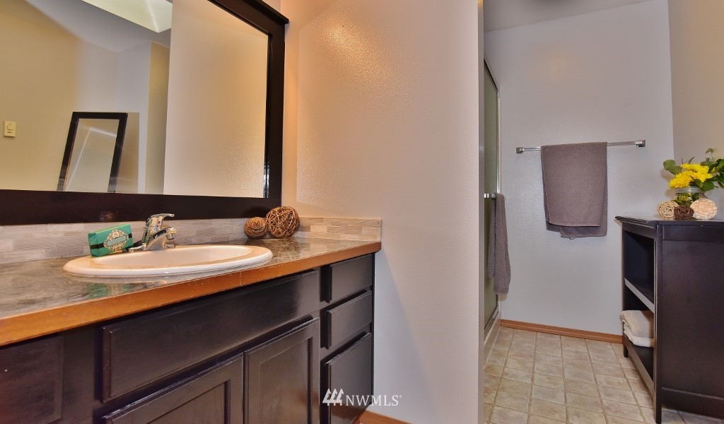 3378 Rickey Road Bremerton, WA 98310 - Photo 14 of 21 Gallery Image 14