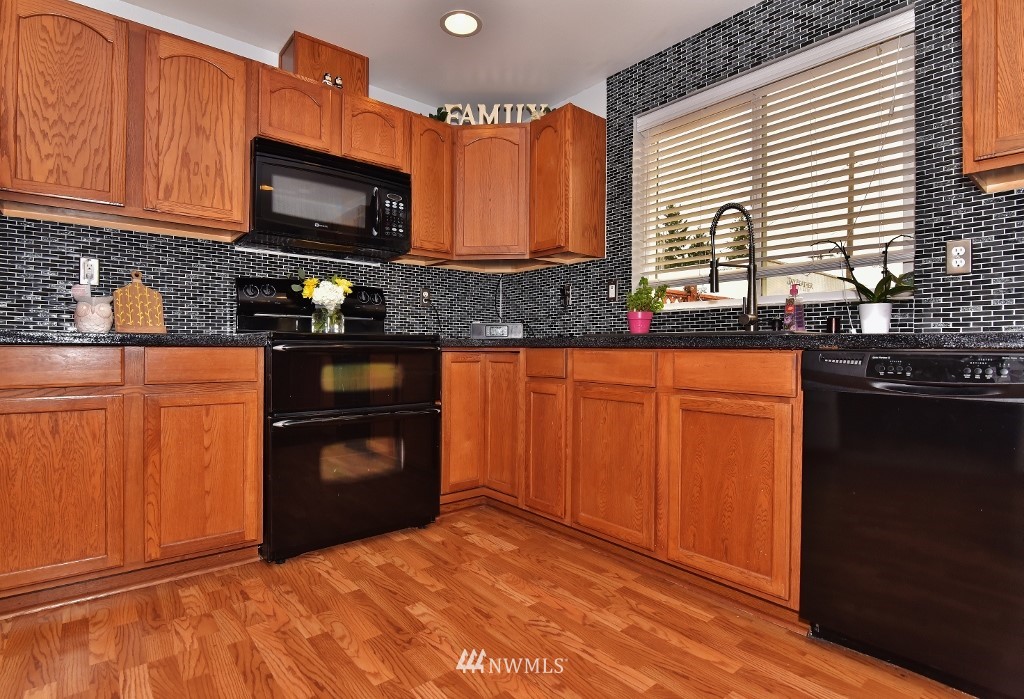 3378 Rickey Road Bremerton, WA 98310 - Photo 7 of 21 Gallery Image 7
