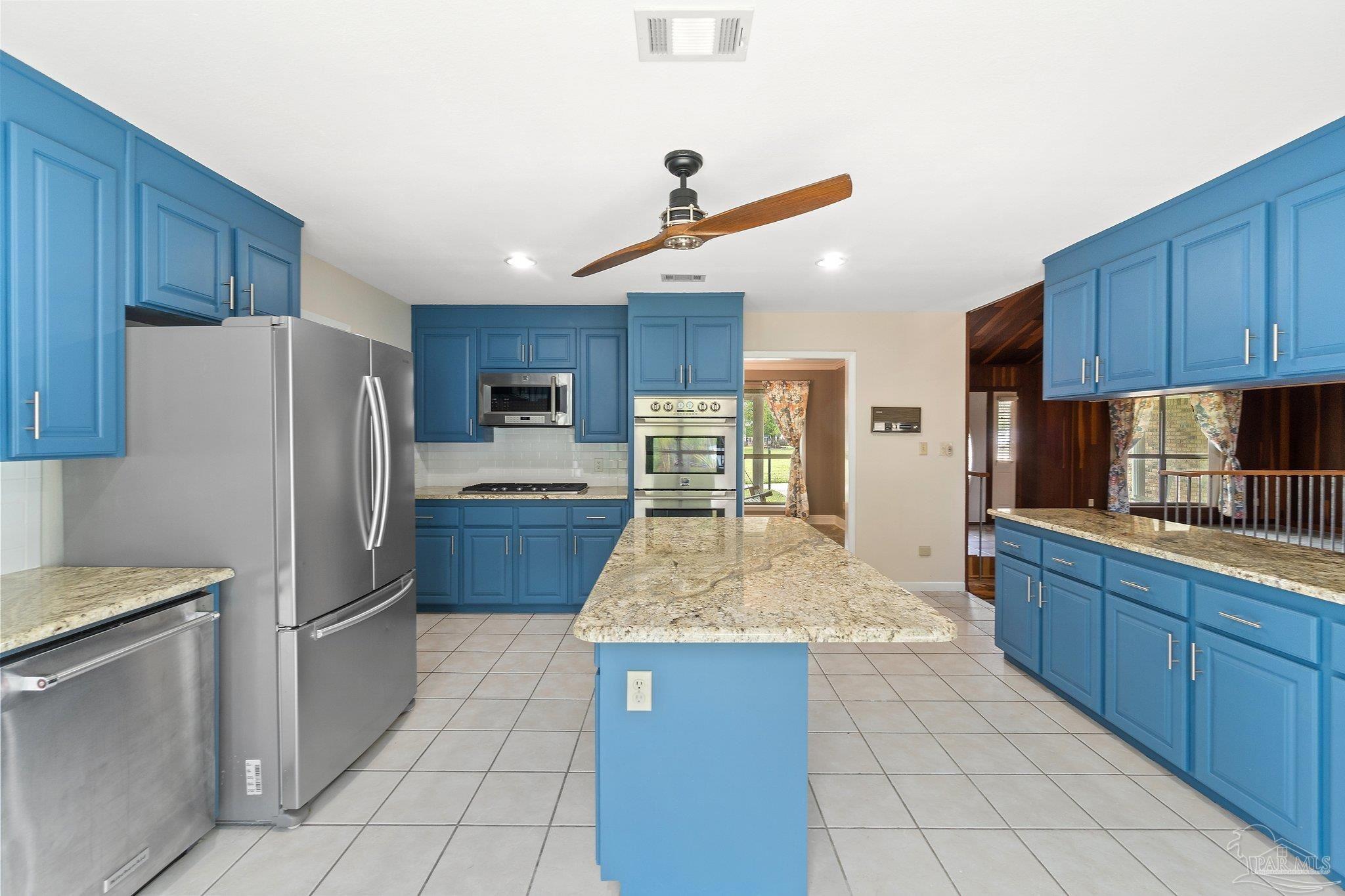 204 Man O War Circle Cantonment, FL 32533 - Photo 14 of 44